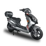Motocicleta Yadea Rayman de Otom Racing, diseñada para movilidad eléctrica urbana con motor de 2000W.