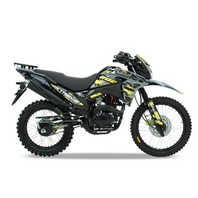 Motocicleta Shineray SE-XTREME 200, diseñada para terrenos difíciles y aventuras todoterreno.